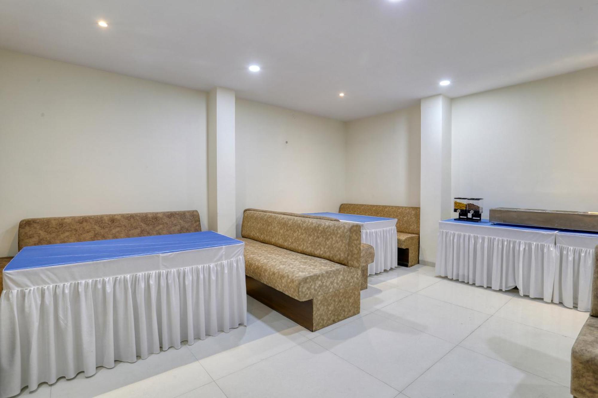 Soonstay Hotel Konark 인도르 외부 사진